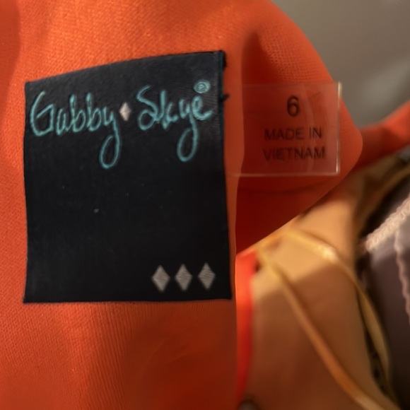 Never wearing - Picture 5 of 5